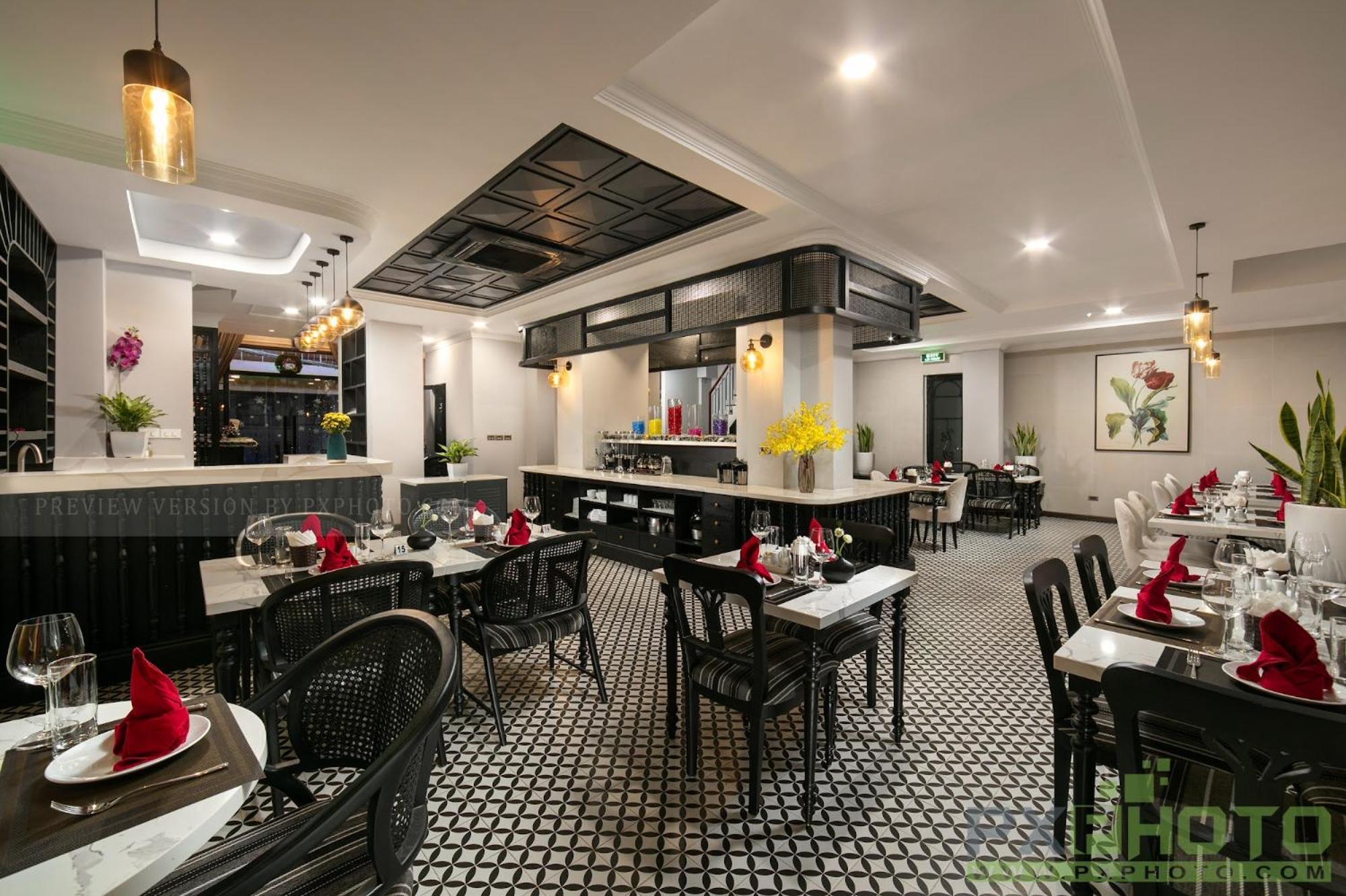 Heritage Corner & Hotel 3*